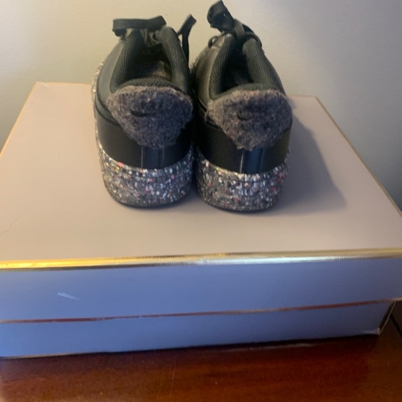 Nike sneakers - Picture 3 of 4